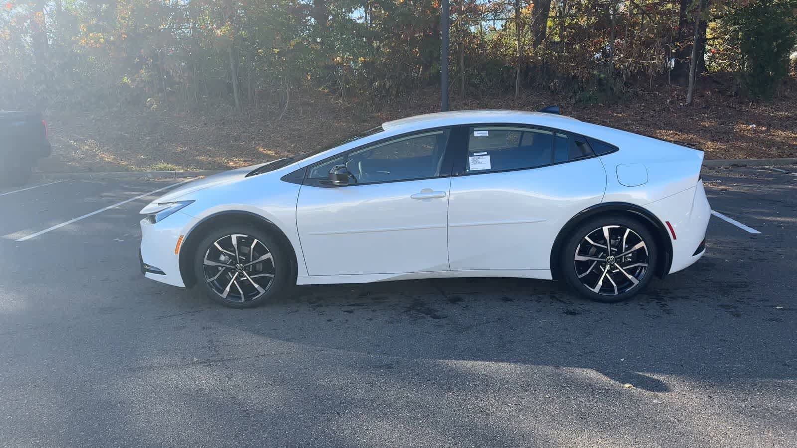 Thumbnail: 2026 Toyota Prius - 5