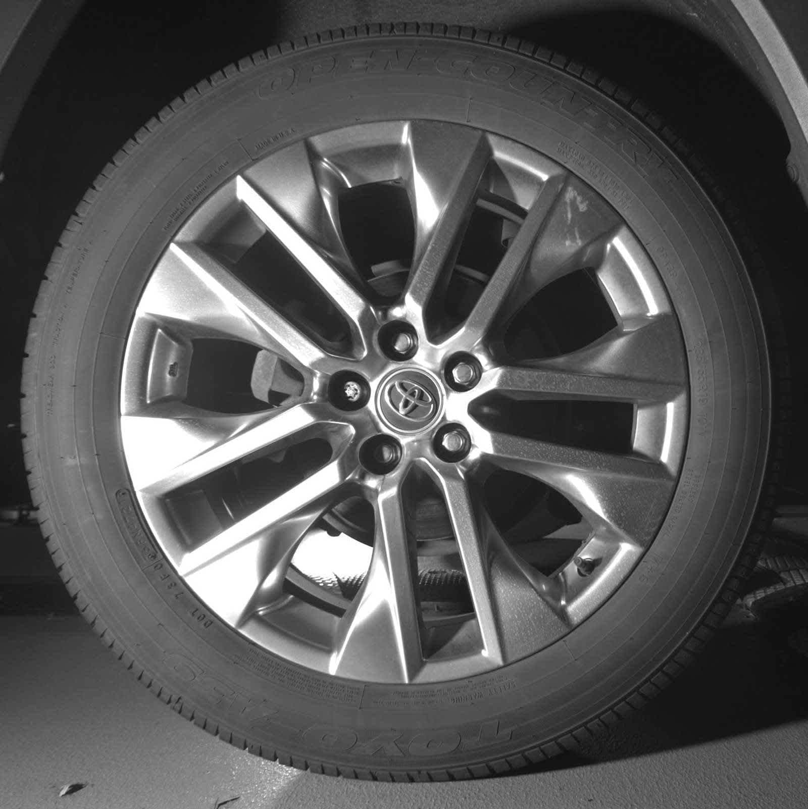 Thumbnail: 2021 Toyota RAV4 - 13