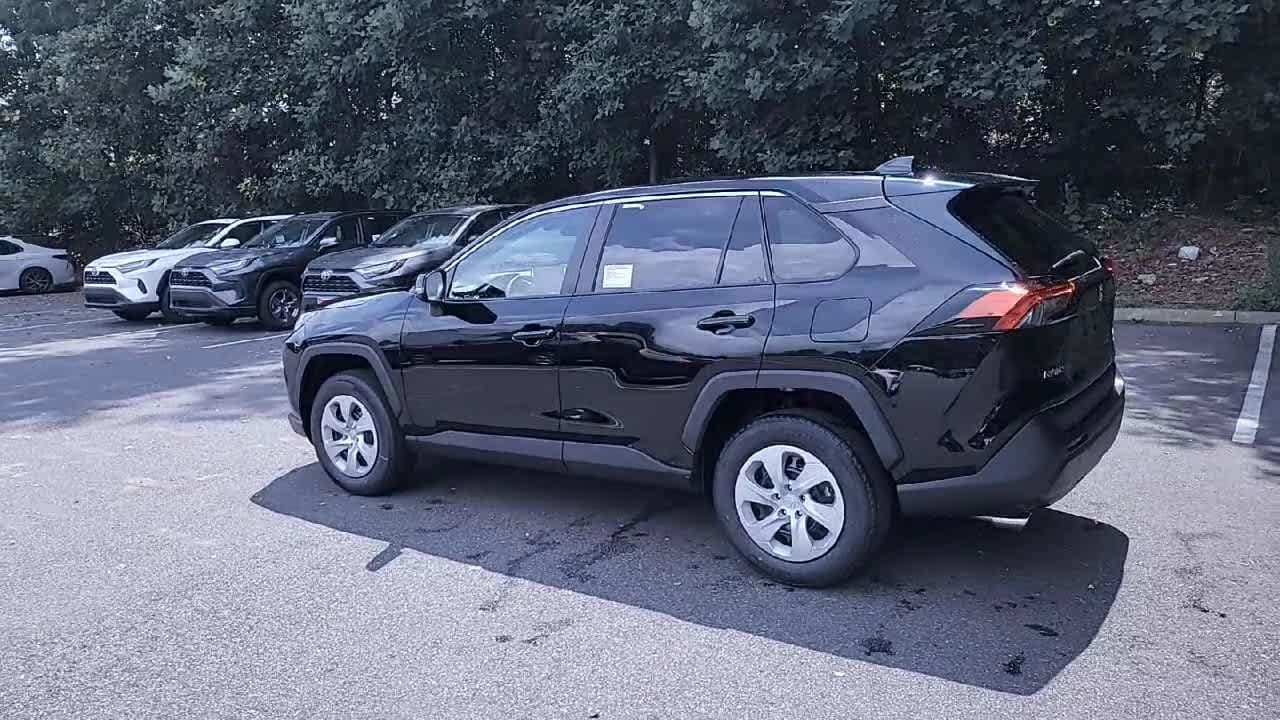 Thumbnail: 2025 Toyota RAV4 - 6