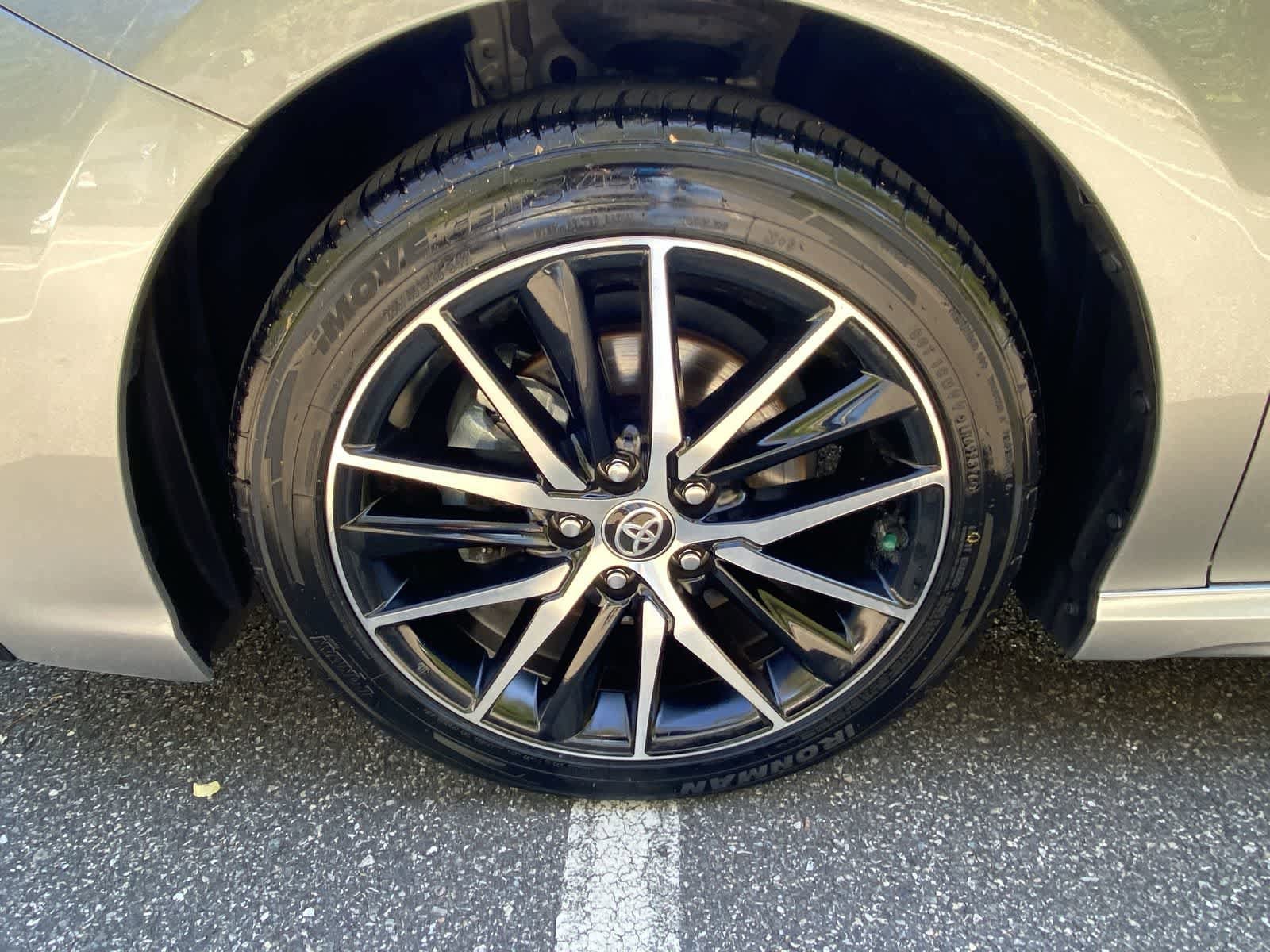 Thumbnail: 2024 Toyota Camry - 11