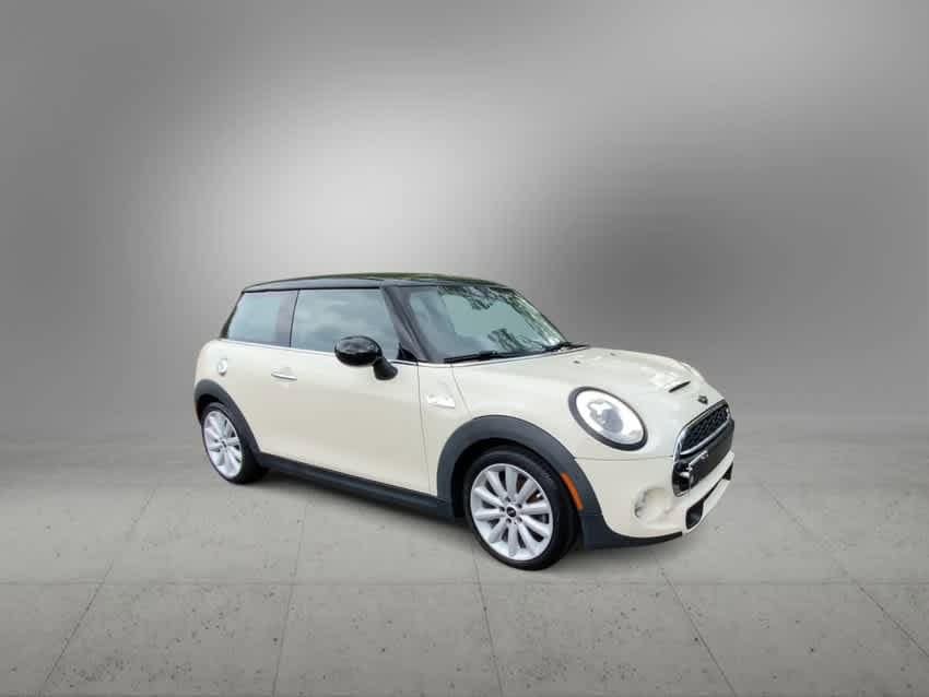 2016 MINI Cooper Hardtop S 2