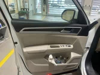 Thumbnail: 2021 Volkswagen Atlas - 7