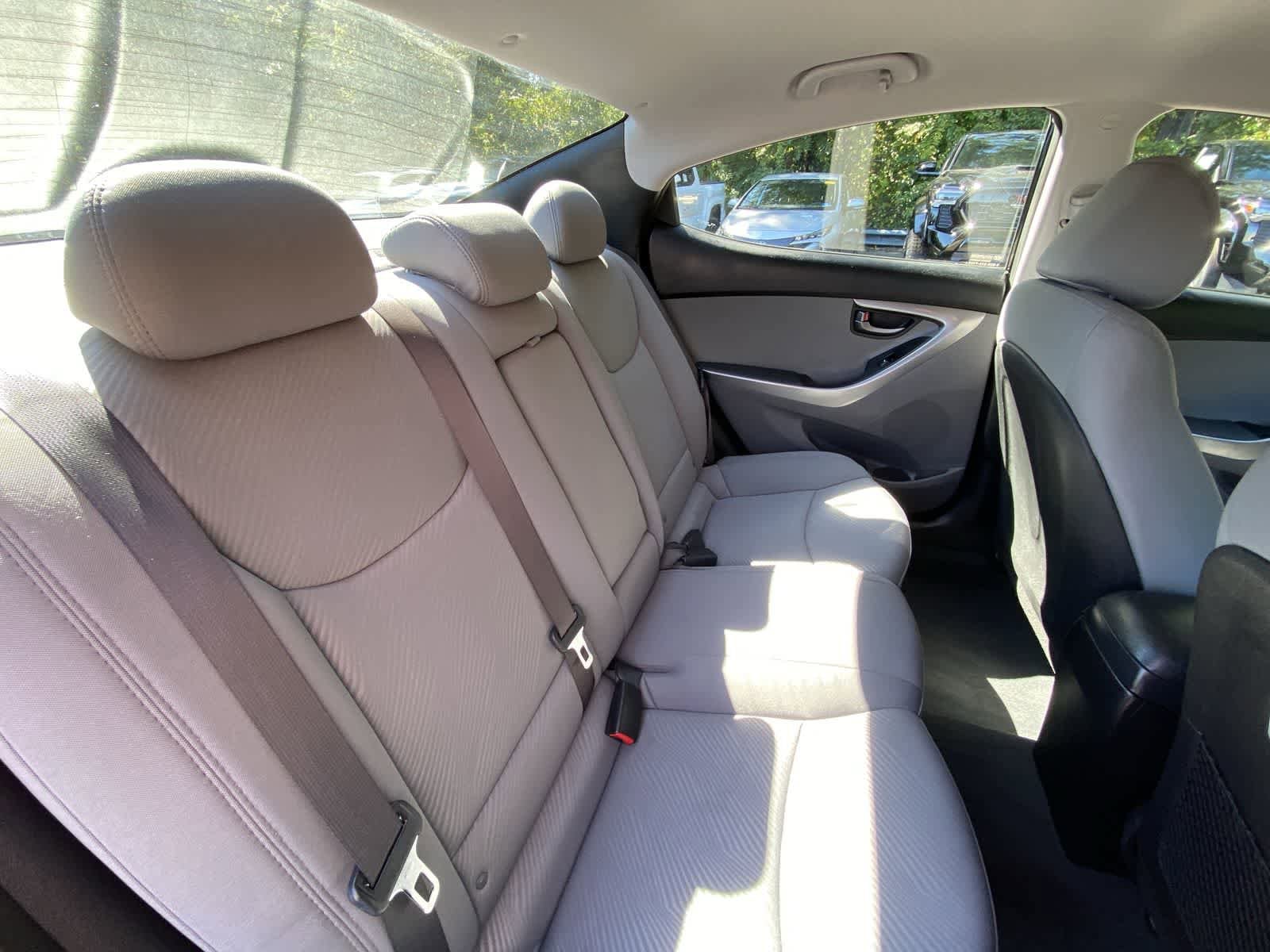 Thumbnail: 2013 Hyundai Elantra - 23