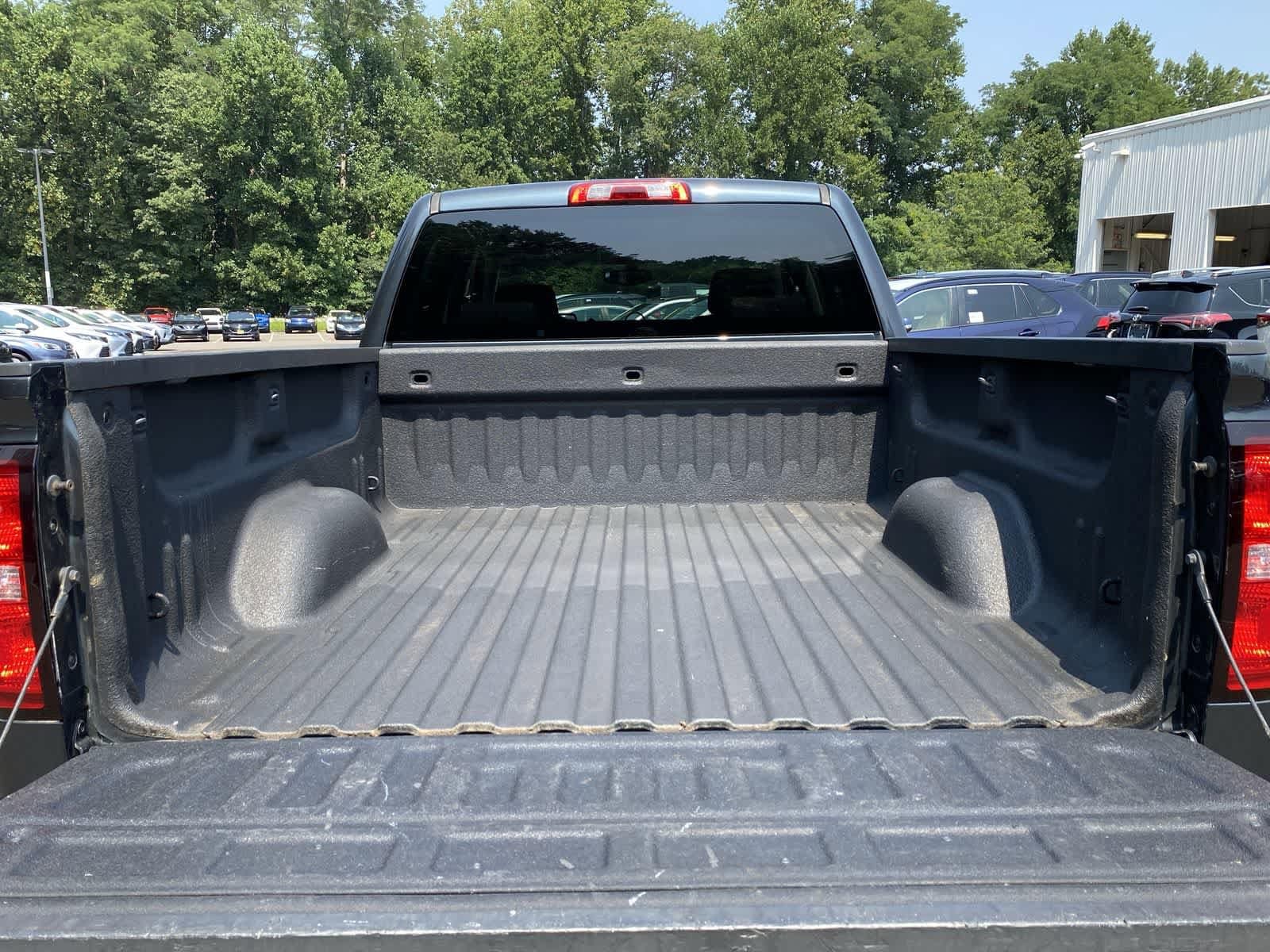 Thumbnail: 2018 Chevrolet Silverado 1500 - 10