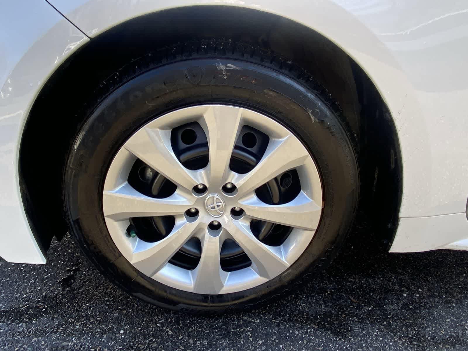 Thumbnail: 2024 Toyota Corolla - 18