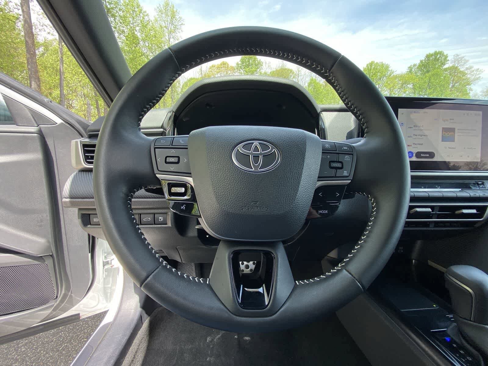 Thumbnail: 2025 Toyota Camry - 48