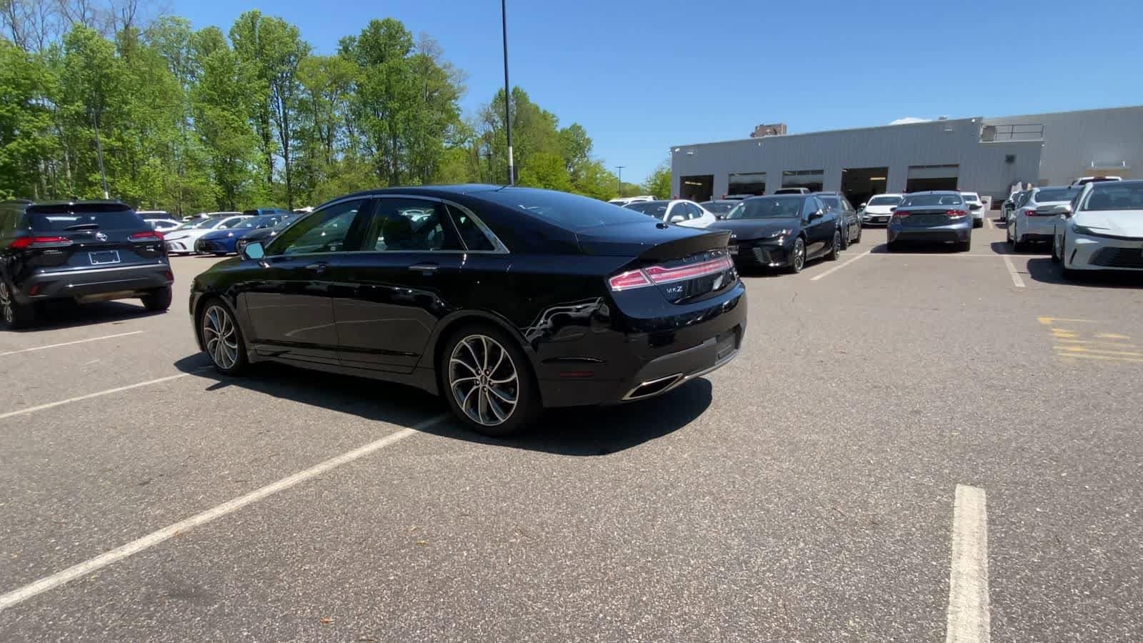 Thumbnail: 2019 Lincoln MKZ - 6