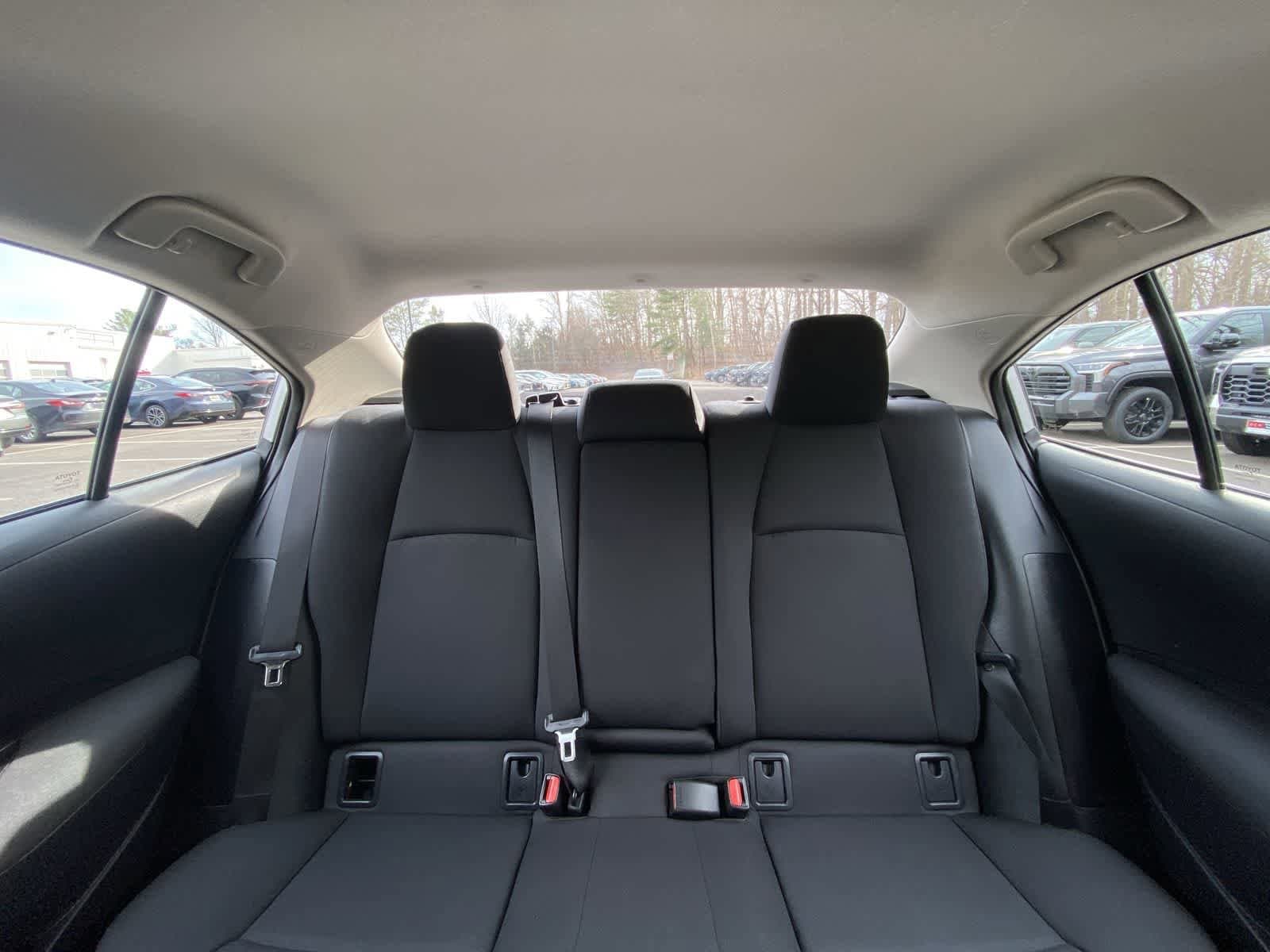 Thumbnail: 2025 Toyota Corolla - 25