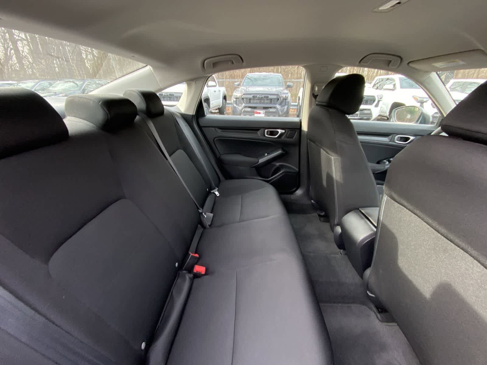 Thumbnail: 2023 Honda Civic - 30