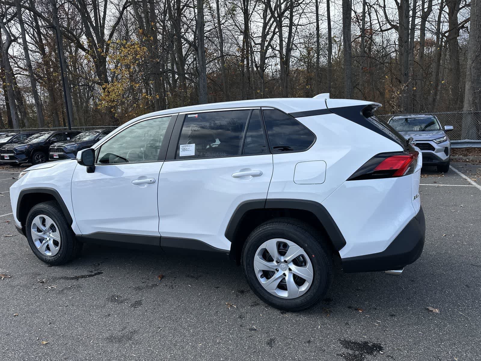 Thumbnail: 2025 Toyota RAV4 - 11