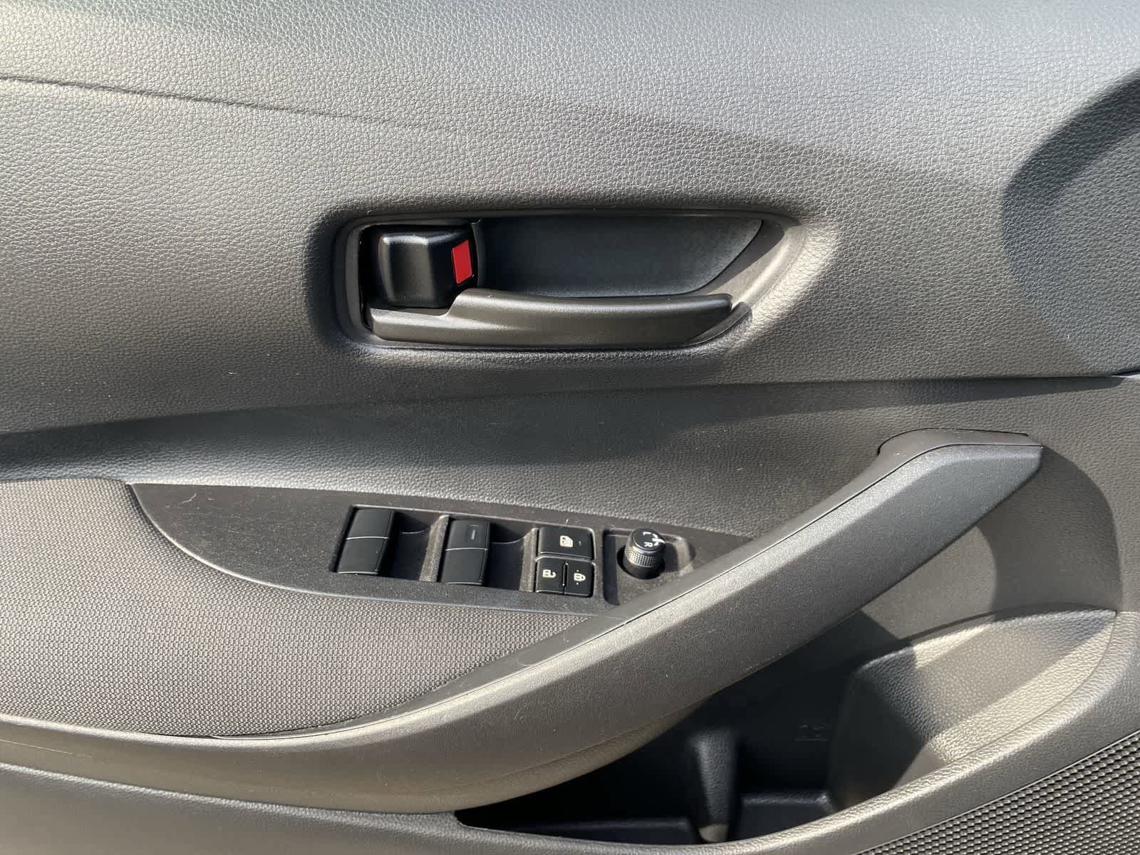 Thumbnail: 2025 Toyota Corolla - 15