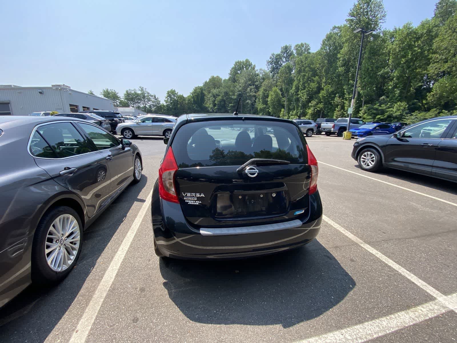 Thumbnail: 2015 Nissan Versa Note - 6
