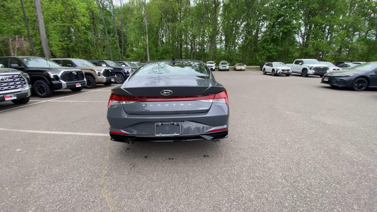Thumbnail: 2023 Hyundai Elantra - 7