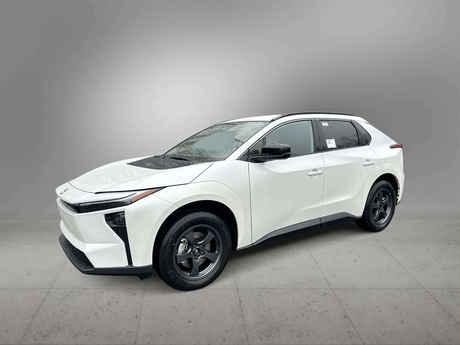 2026 Toyota bZ XLE's photo