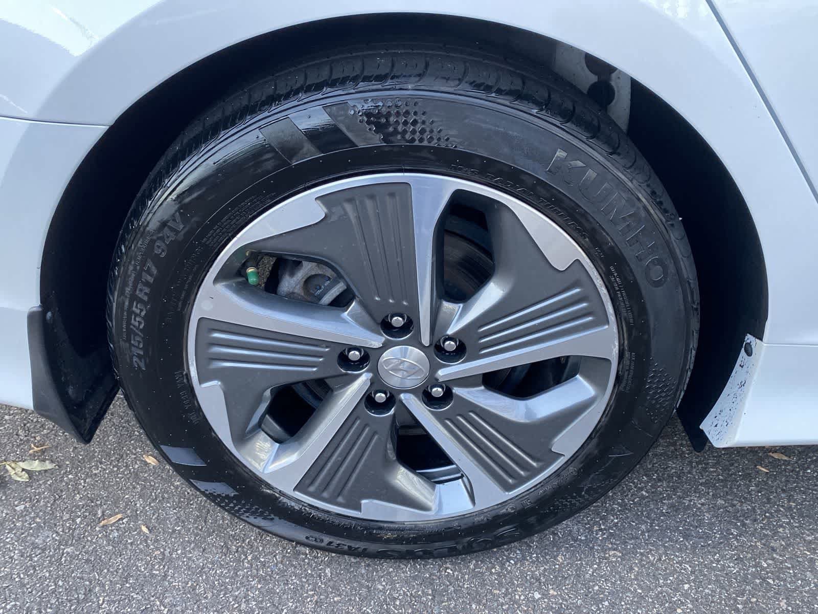 Thumbnail: 2019 Hyundai Sonata - 21