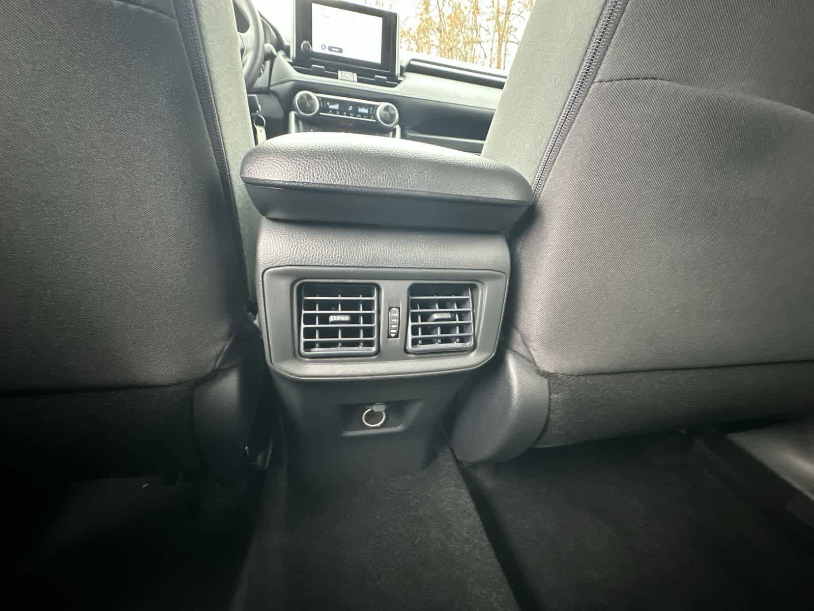 Thumbnail: 2025 Toyota RAV4 - 26