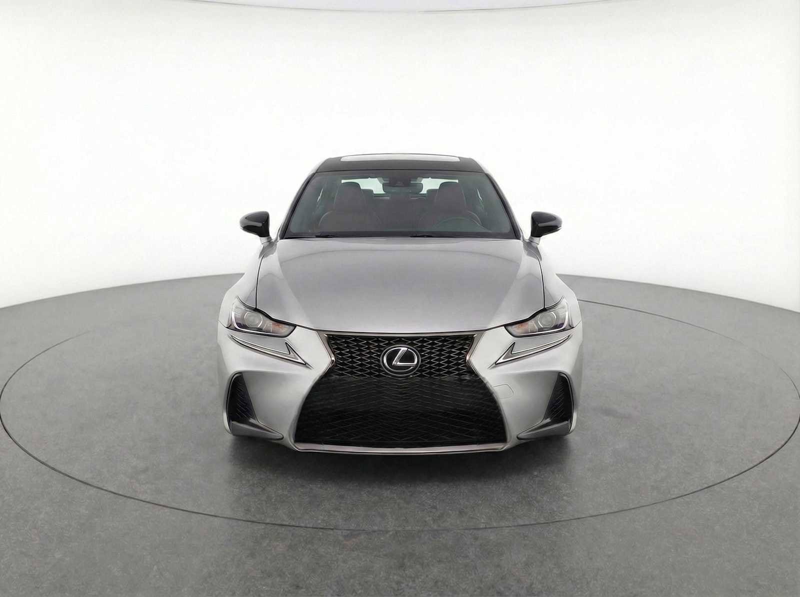 Thumbnail: 2016 Lexus IS - 2