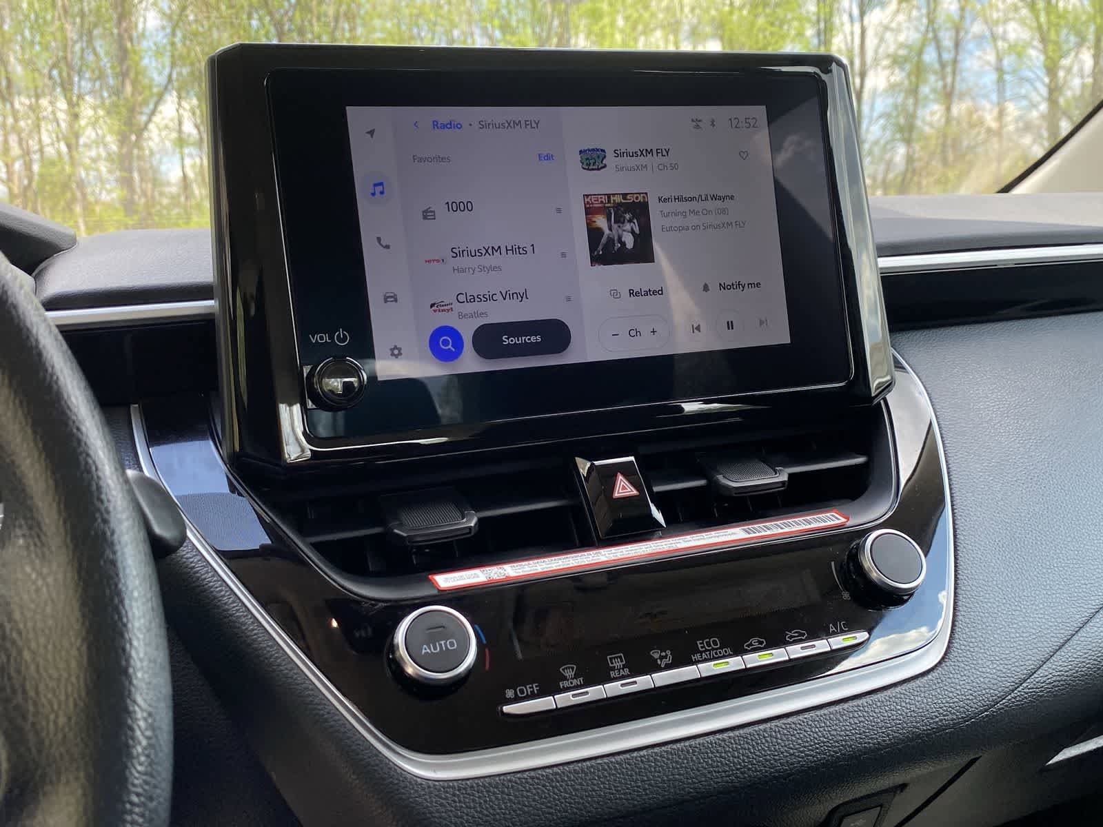 Thumbnail: 2025 Toyota Corolla - 27