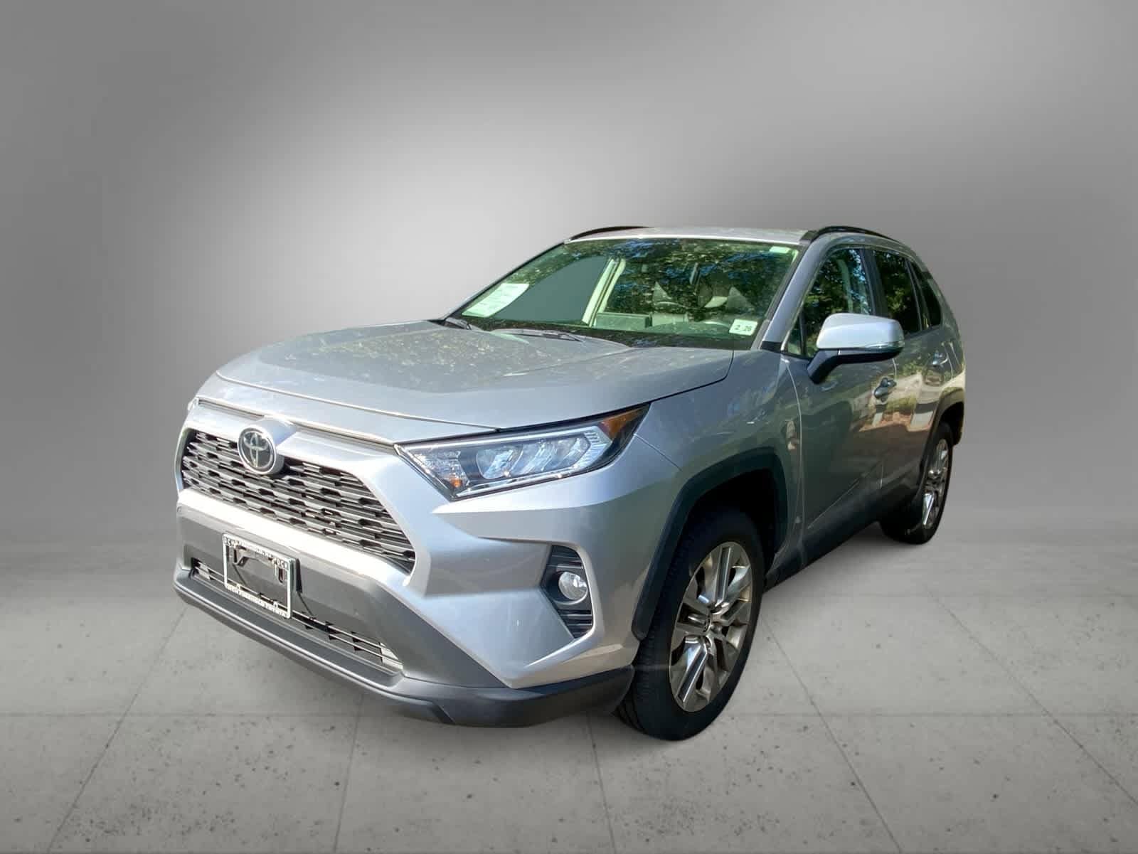Thumbnail: 2021 Toyota RAV4 - 1