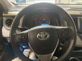 Thumbnail: 2014 Toyota RAV4 - 18