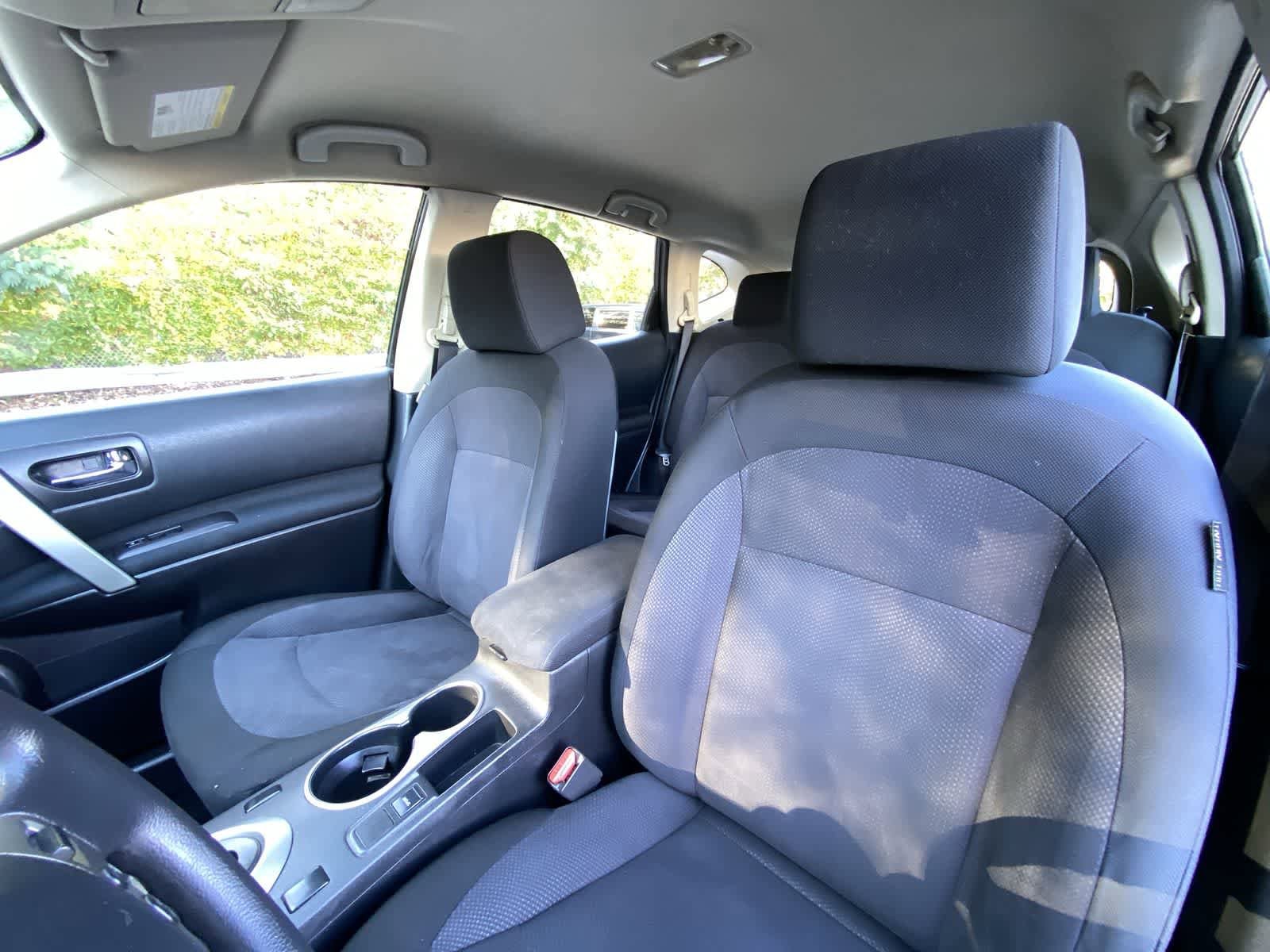 Thumbnail: 2013 Nissan Rogue - 17