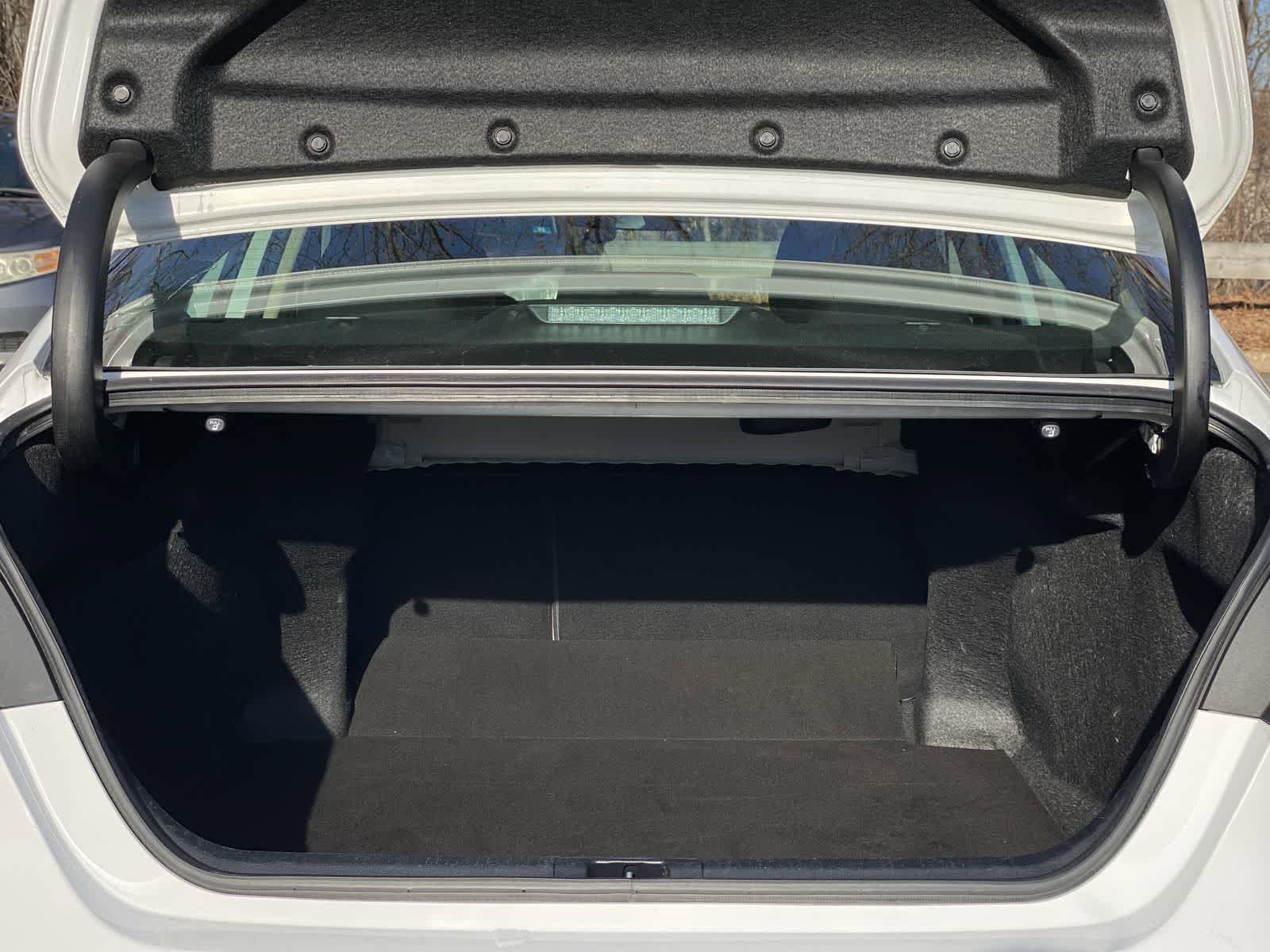 Thumbnail: 2024 Toyota Camry - 16