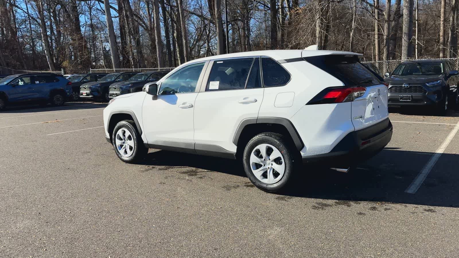 Thumbnail: 2025 Toyota RAV4 - 6