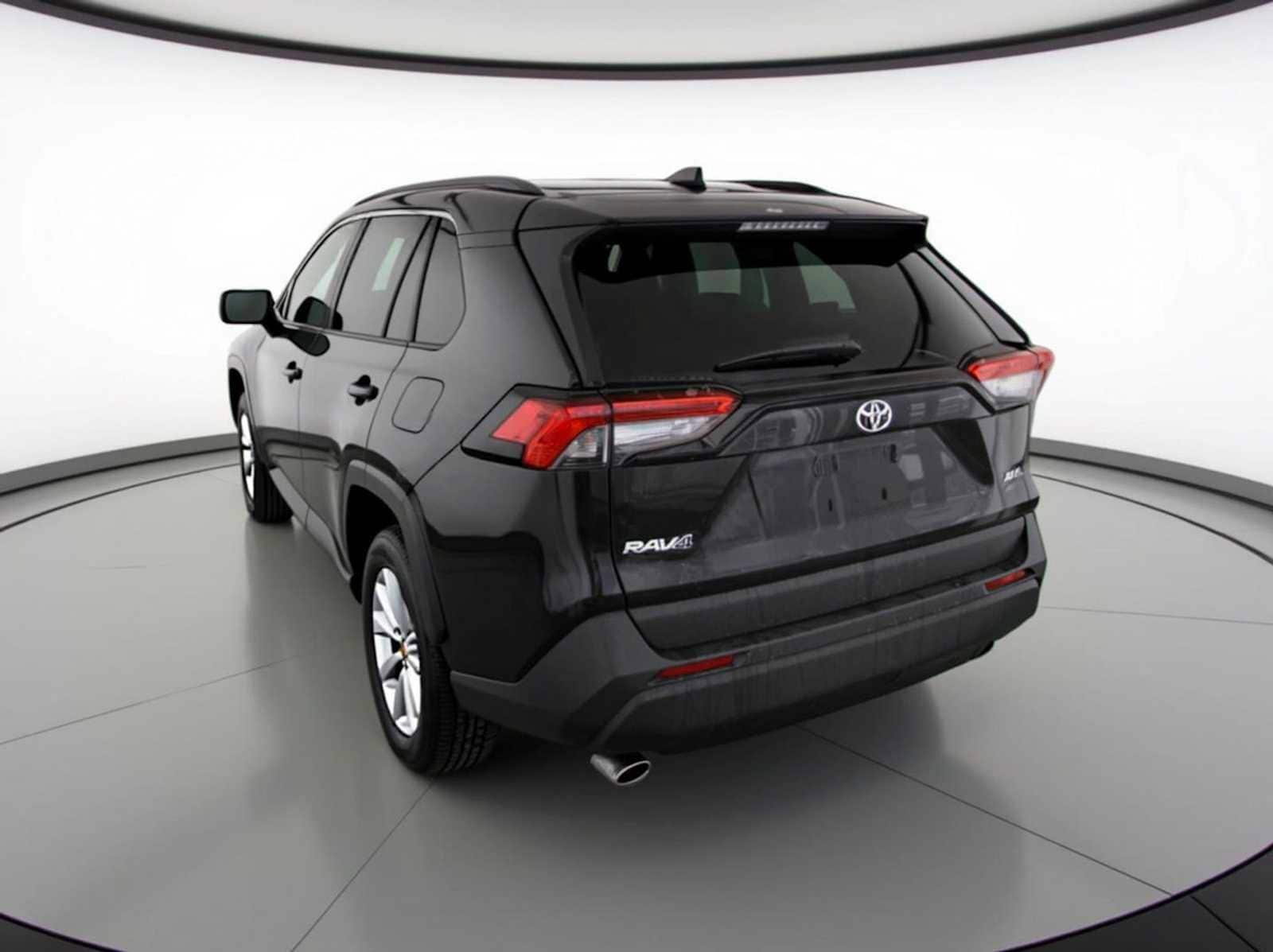 Thumbnail: 2024 Toyota RAV4 - 6