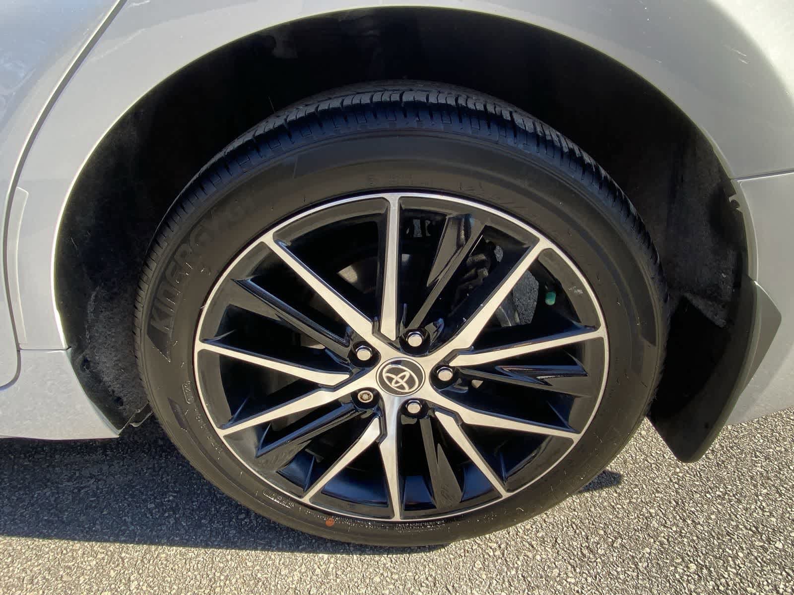 Thumbnail: 2023 Toyota Camry - 20