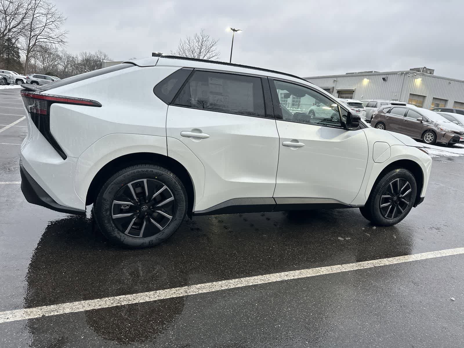 Thumbnail: 2026 Toyota bZ - 20