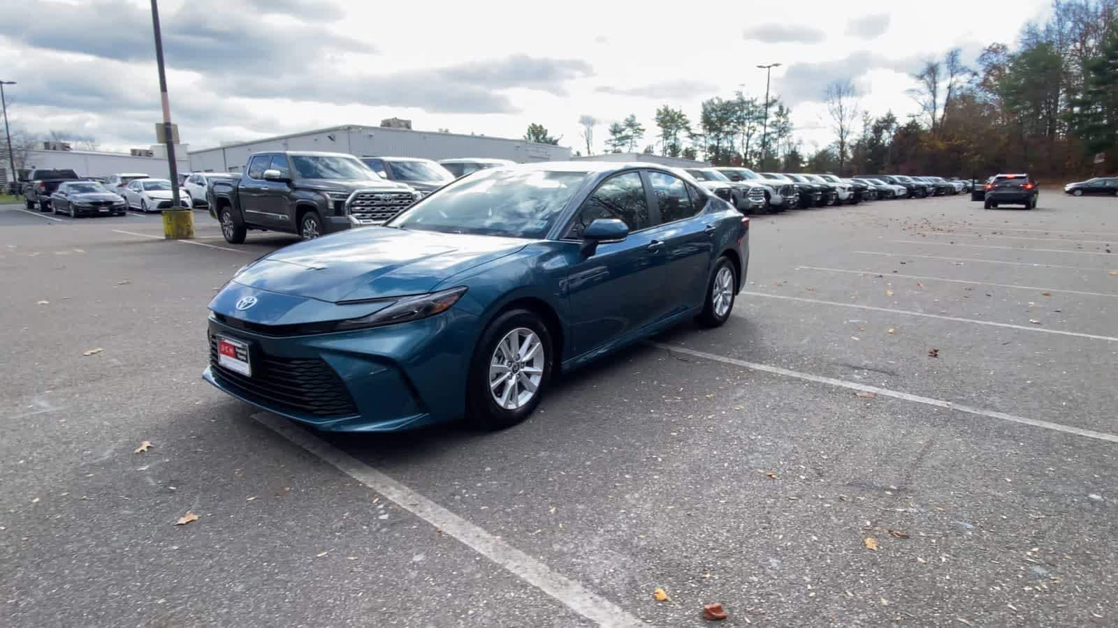 Thumbnail: 2025 Toyota Camry - 10