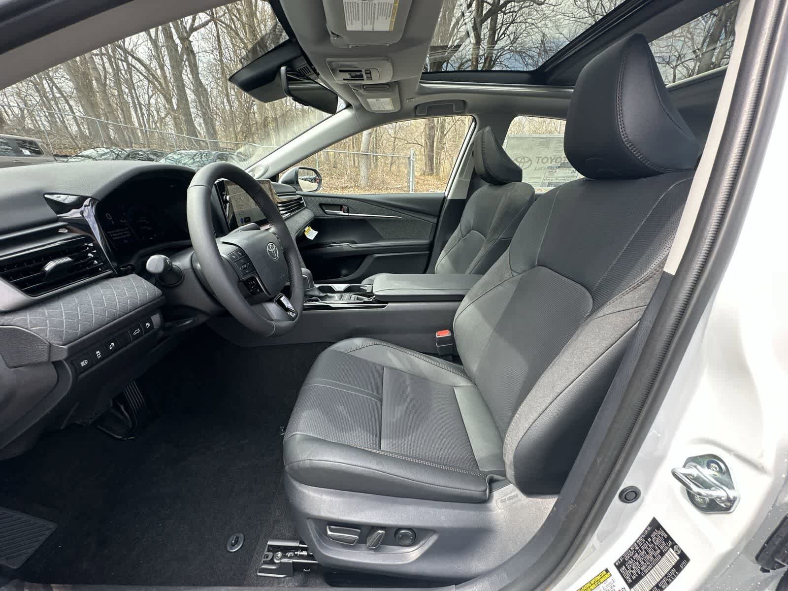 Thumbnail: 2026 Toyota Camry - 33