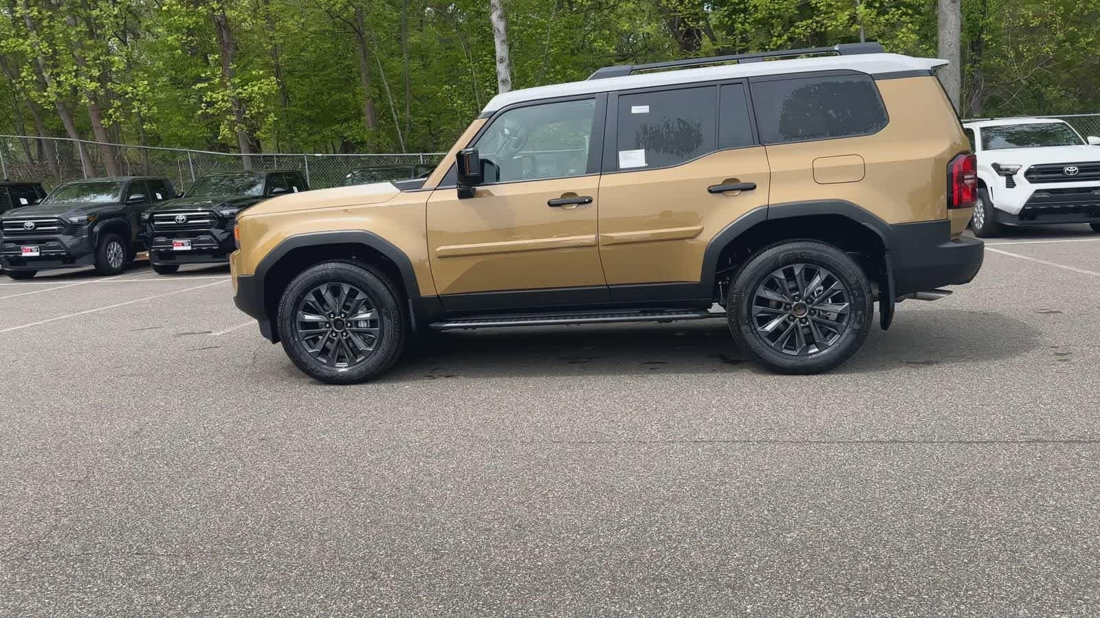 Thumbnail: 2026 Toyota Land Cruiser - 6