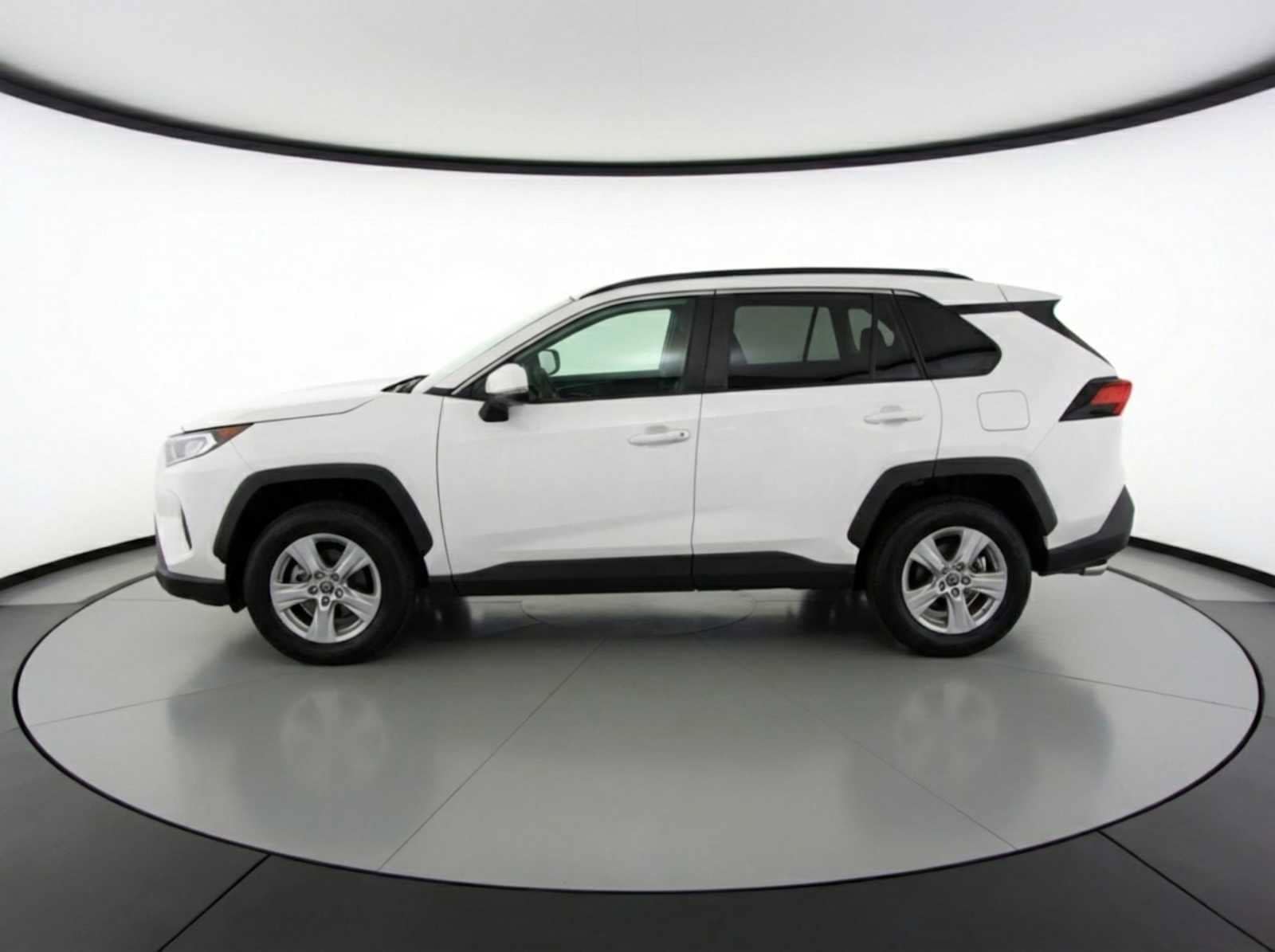 Thumbnail: 2024 Toyota RAV4 - 12