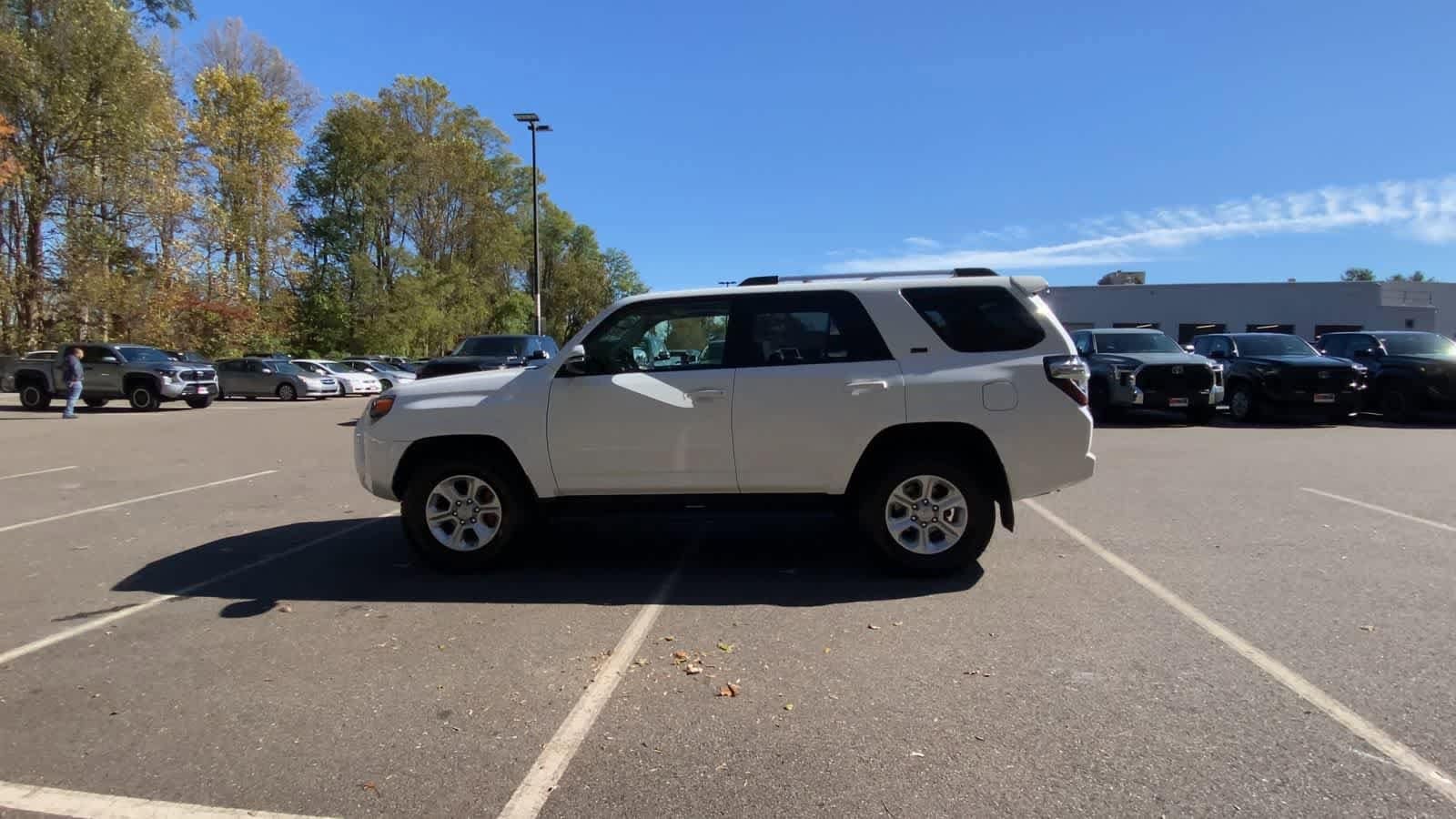 Thumbnail: 2020 Toyota 4Runner - 5