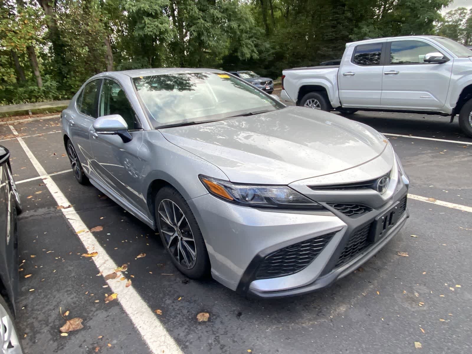 Thumbnail: 2023 Toyota Camry - 3