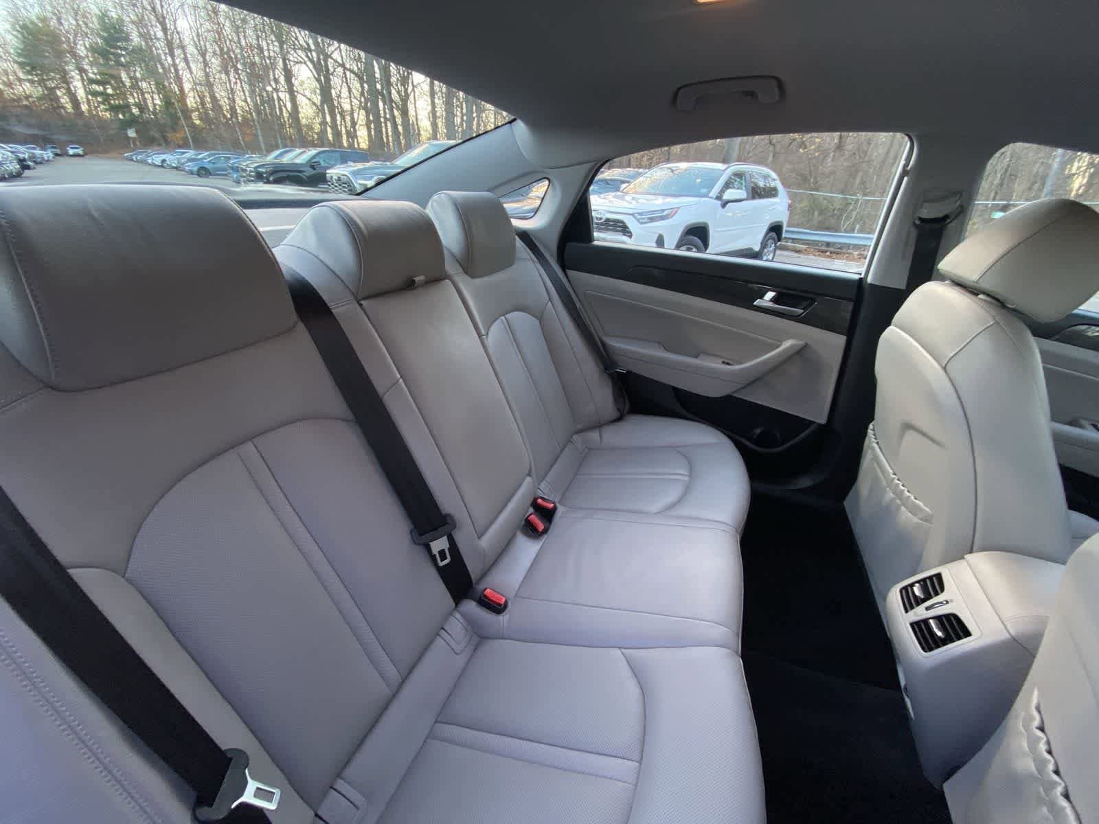 Thumbnail: 2019 Hyundai Sonata - 35