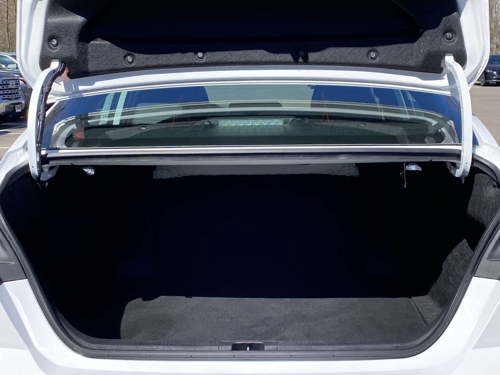 Thumbnail: 2025 Toyota Camry - 13