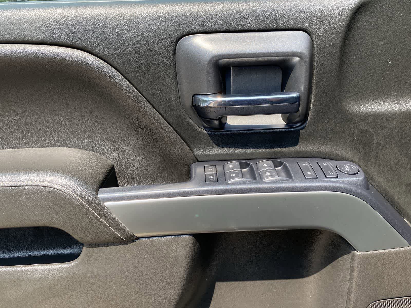 Thumbnail: 2018 Chevrolet Silverado 1500 - 15
