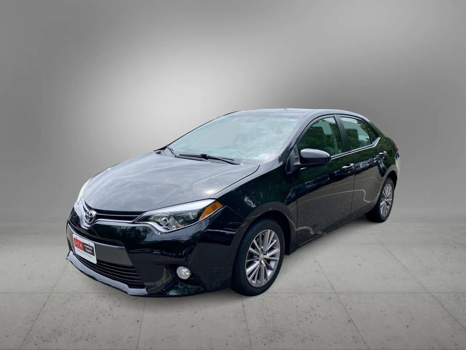 2015 Toyota Corolla LE Plus AT's photo