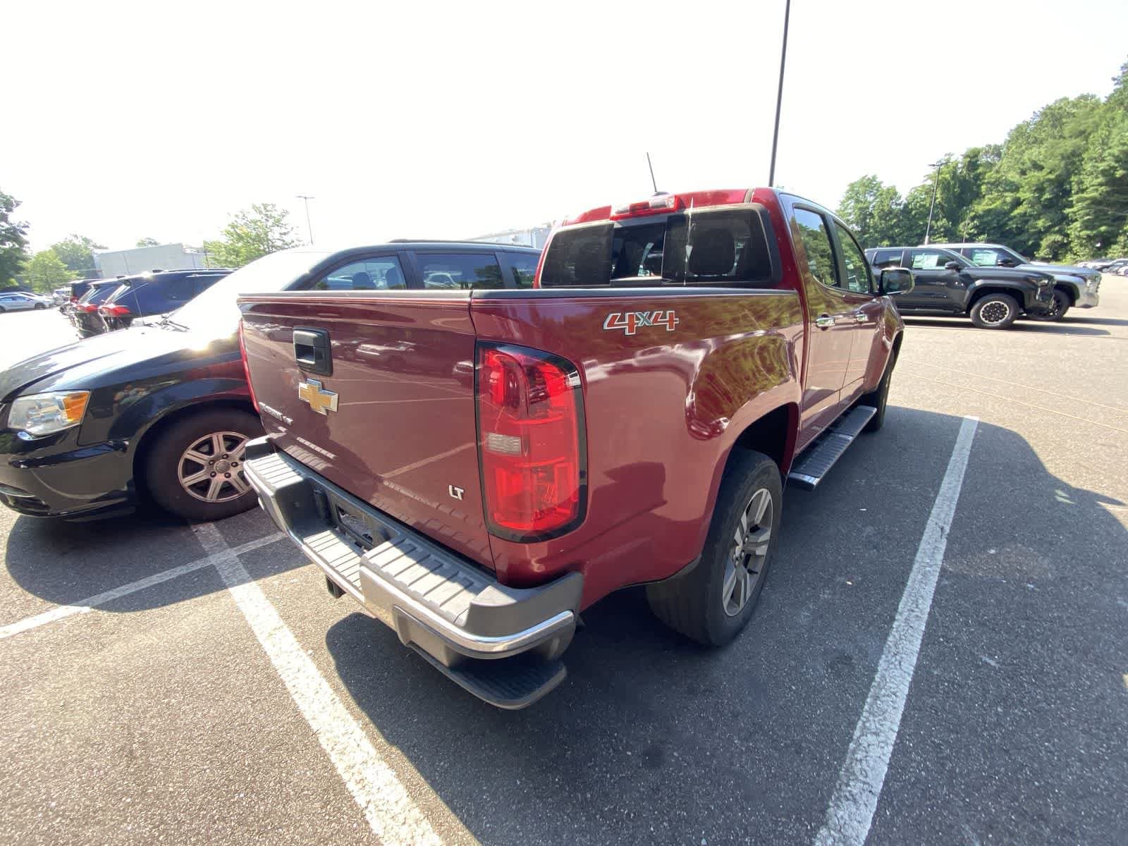 Thumbnail: 2018 Chevrolet Colorado - 8