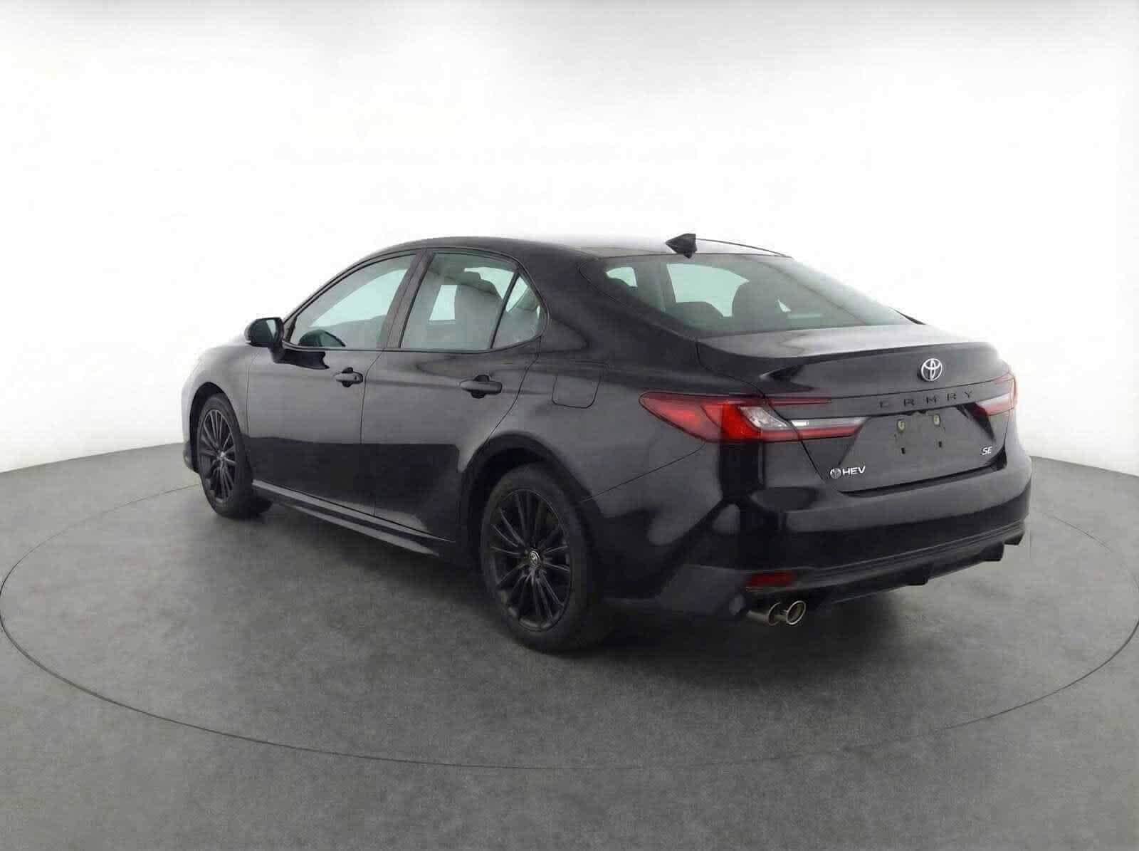 Thumbnail: 2025 Toyota Camry - 4