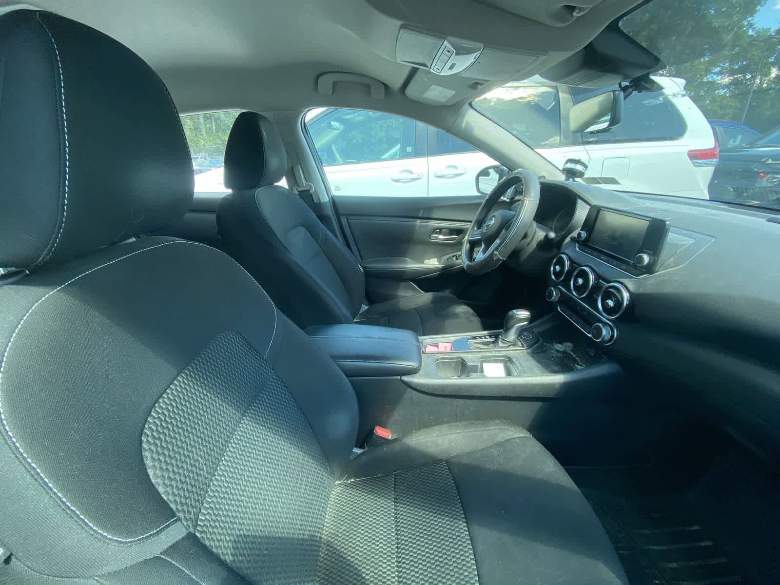 Thumbnail: 2021 Nissan Sentra - 4