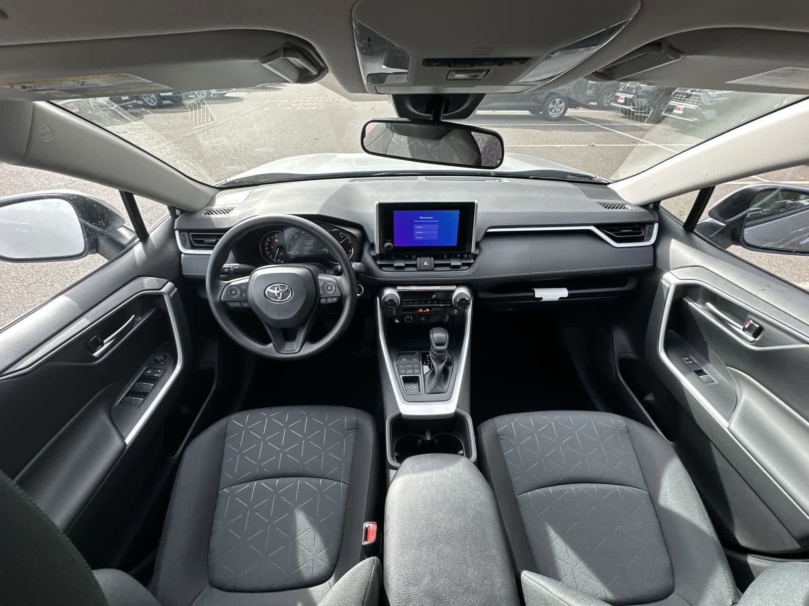 Thumbnail: 2025 Toyota RAV4 - 26