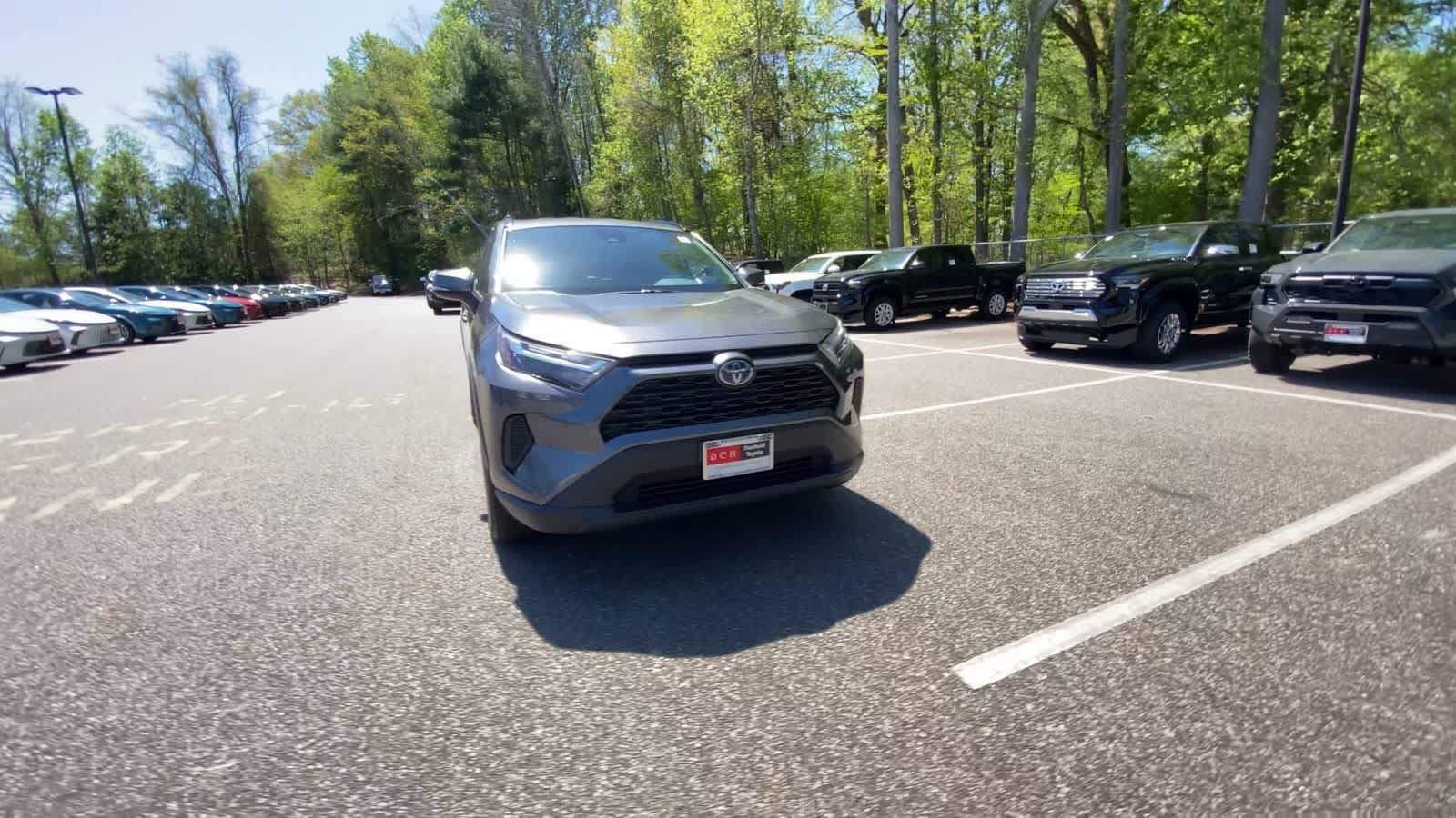 Thumbnail: 2024 Toyota RAV4 - 4