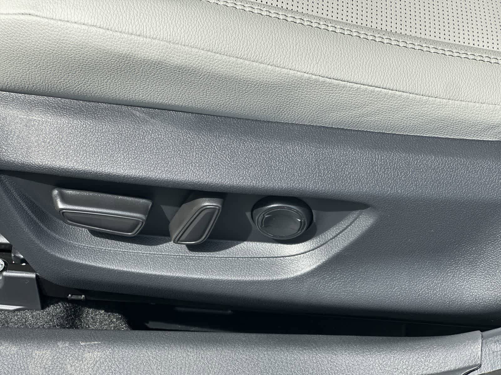 Thumbnail: 2026 Toyota Camry - 21