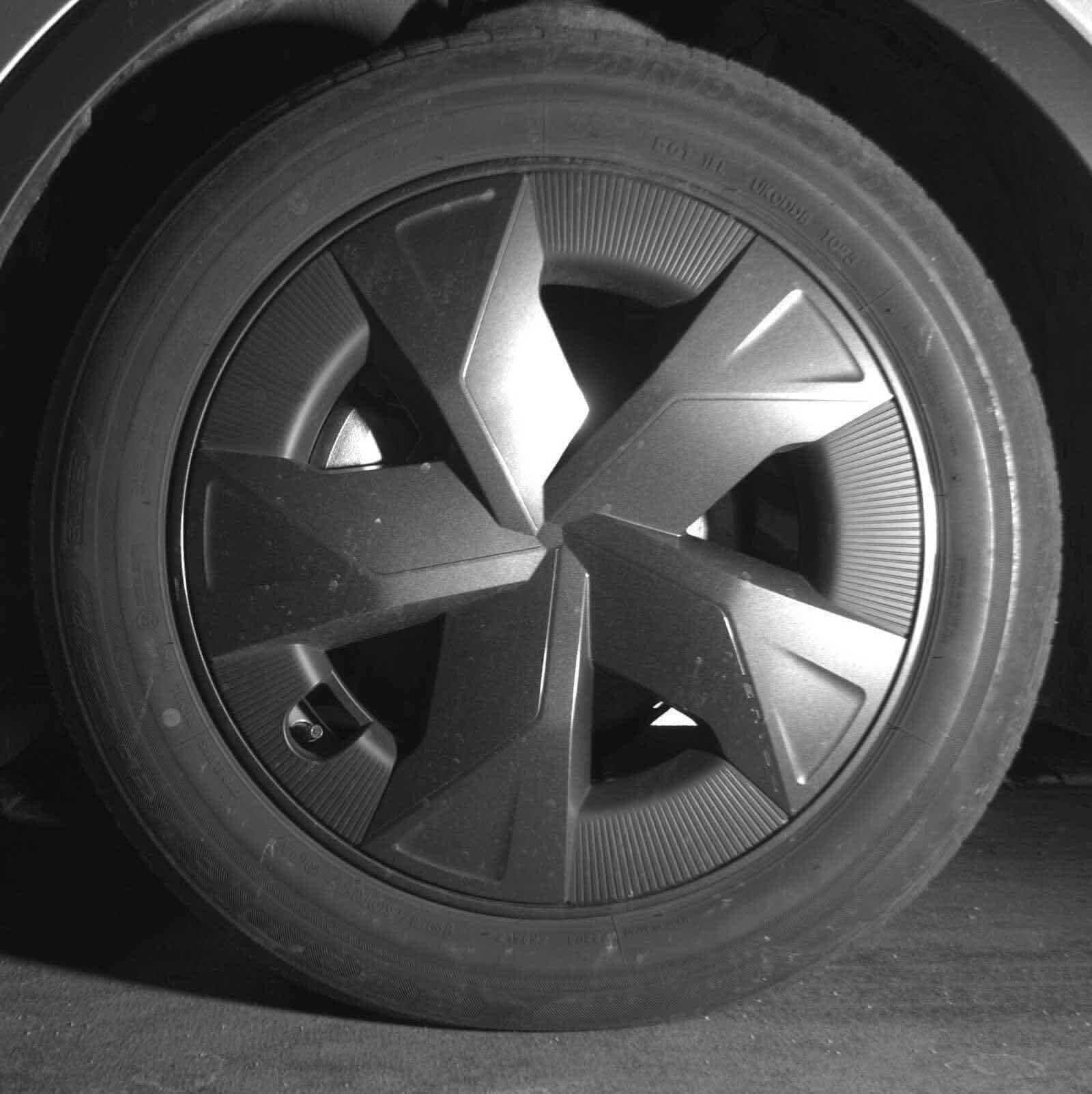 Thumbnail: 2025 Toyota Prius - 9