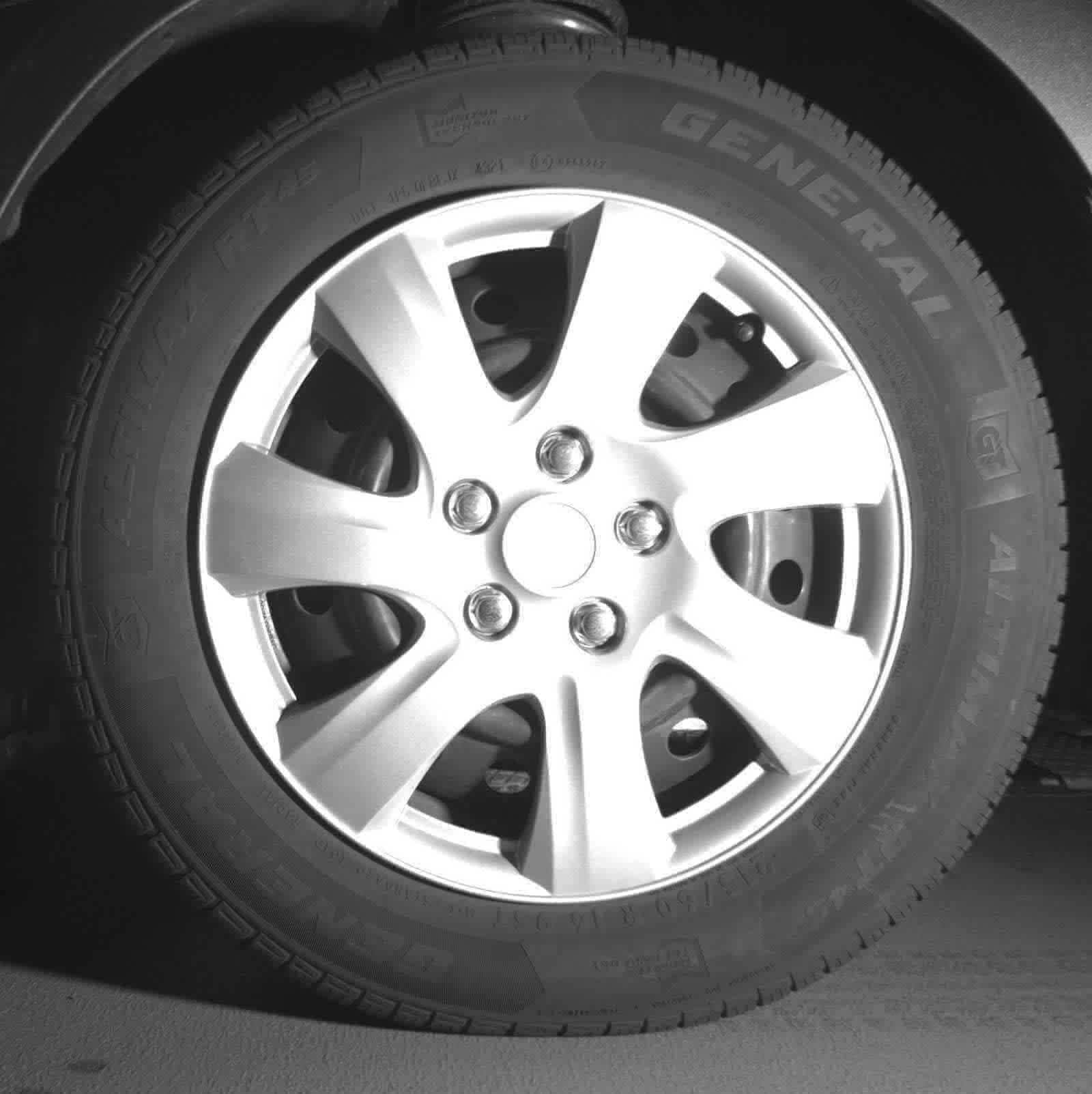 Thumbnail: 2011 Toyota Camry - 13