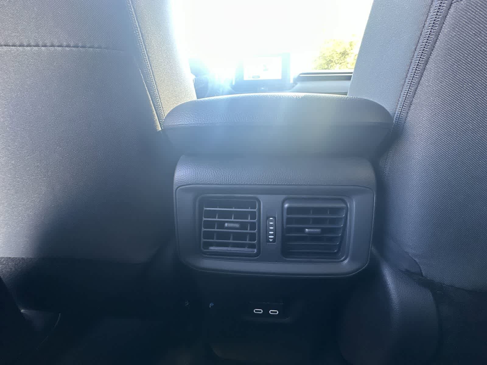 Thumbnail: 2025 Toyota RAV4 - 28