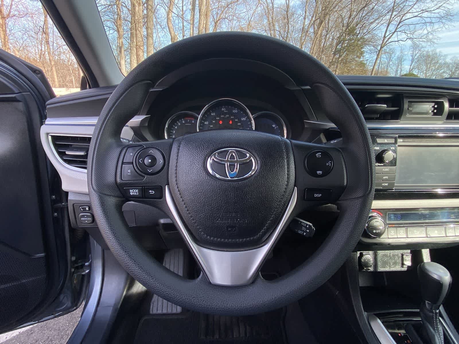 Thumbnail: 2014 Toyota Corolla - 32